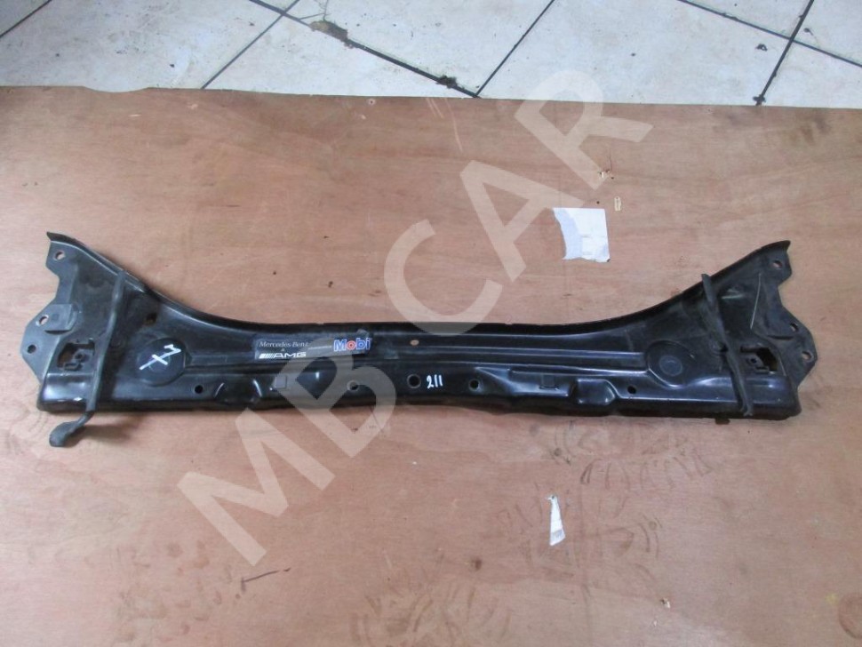 Панель телевизора верхняя MERCEDES-BENZ E-класс W211/S211 (2002 - 2006) фото 1 &mdash; Разборка Мерседес