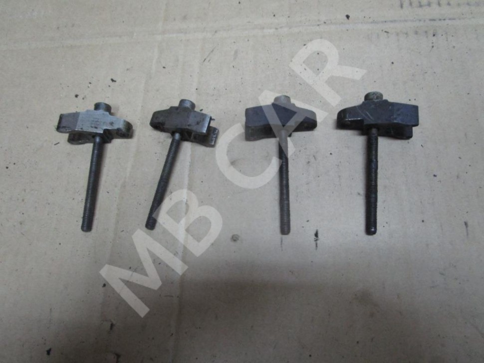 Кронштейн крепления форсунок MERCEDES-BENZ Vito W638 (1996 - 2003) фото 1 — Разборка Мерседес