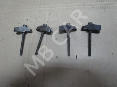 Кронштейн крепления форсунок MERCEDES-BENZ Vito W638 (1996 - 2003) — Разборка Мерседес