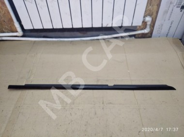 Молдинг стекла двери MERCEDES-BENZ GLE-класс W166 (2015 - 2018) — Разборка Мерседес