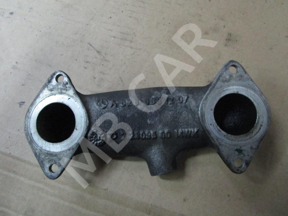 Трубка наддува воздуха MERCEDES-BENZ M-класс W163 рестайлинг (2001 - 2005) фото 1 — Разборка Мерседес