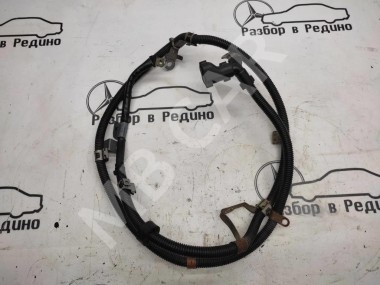 Провод генератора MERCEDES-BENZ CLS-класс C218/X218 (2010 - 2014) — Разборка Мерседес