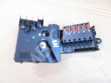 Блок предохранителей MERCEDES-BENZ E-класс W211/S211 рестайлинг (2006 - 2009) — Разборка Мерседес