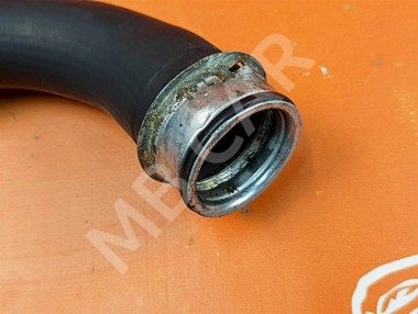 Патрубок радиатора MERCEDES-BENZ E-класс W211/S211 рестайлинг (2006 - 2009) — Разборка Мерседес