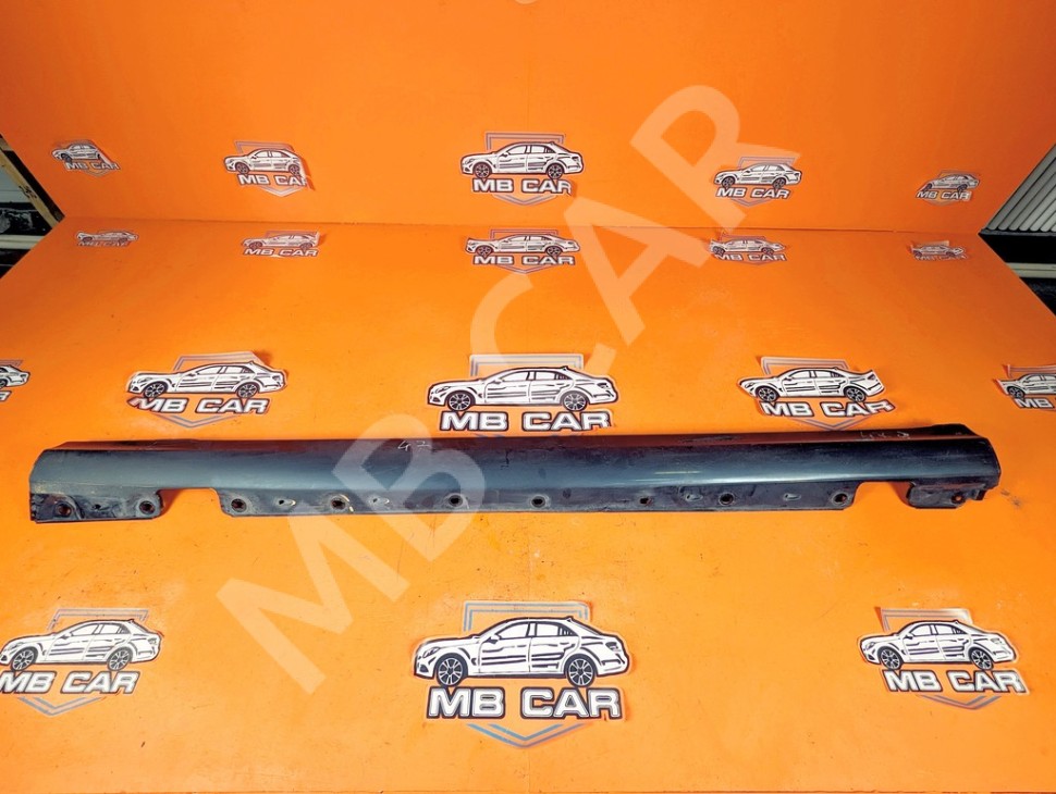 Порог пластиковый левый MERCEDES-BENZ C-класс W203/S203/CL203 рестайлинг (2004 - 2008) фото 1 &mdash; Разборка Мерседес