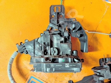 Замок двери передней левой MERCEDES-BENZ GLC-класс X253 (2015 - 2019) &mdash; Разборка Мерседес