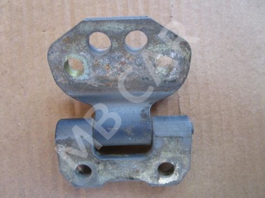 Петля двери MERCEDES-BENZ W124 W124/S124/C124/A124 (1984 - 1993) — Разборка Мерседес