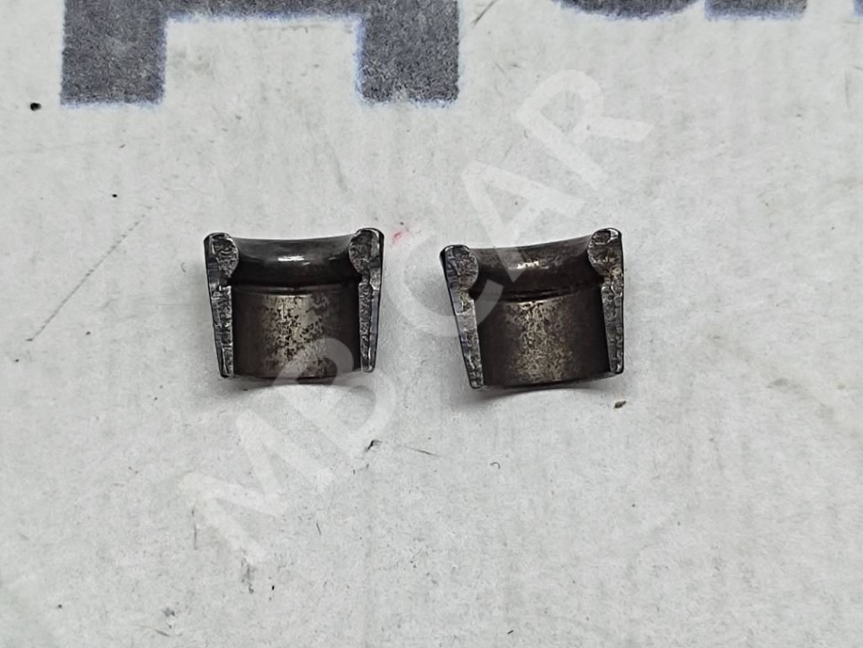 Сухарь клапана ГРМ MERCEDES-BENZ Sprinter W901-905 (1995 - 2006) фото 1 &mdash; Разборка Мерседес