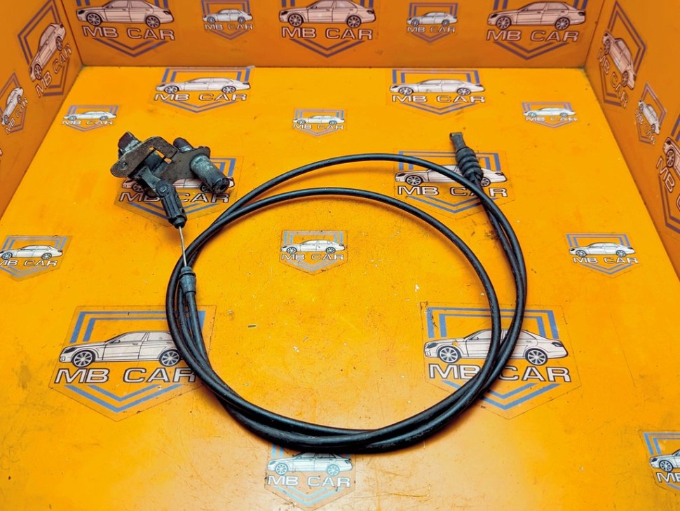 Замок капота MERCEDES-BENZ E-класс W124/S124/C124/A124 (1984 - 1997) фото 1 &mdash; Разборка Мерседес