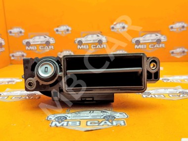 Ручка открытия багажника MERCEDES-BENZ C-класс W203/S203/CL203 (2000 - 2004) &mdash; Разборка Мерседес