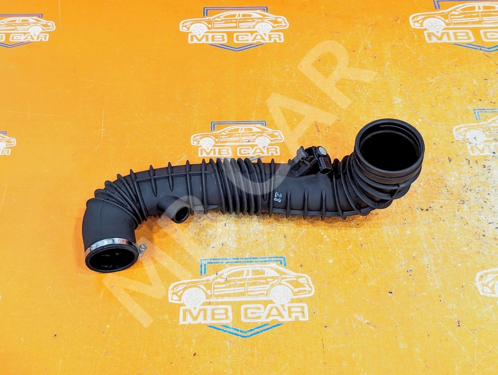 Патрубок турбины MERCEDES-BENZ V-класс W639 (2003 - 2014) фото 1 — Разборка Мерседес