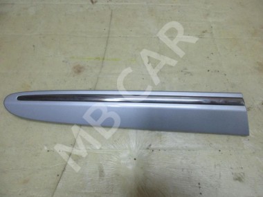 Молдинг крыла правый MERCEDES-BENZ CLK-класс C209/W209 (2002 - 2005) — Разборка Мерседес
