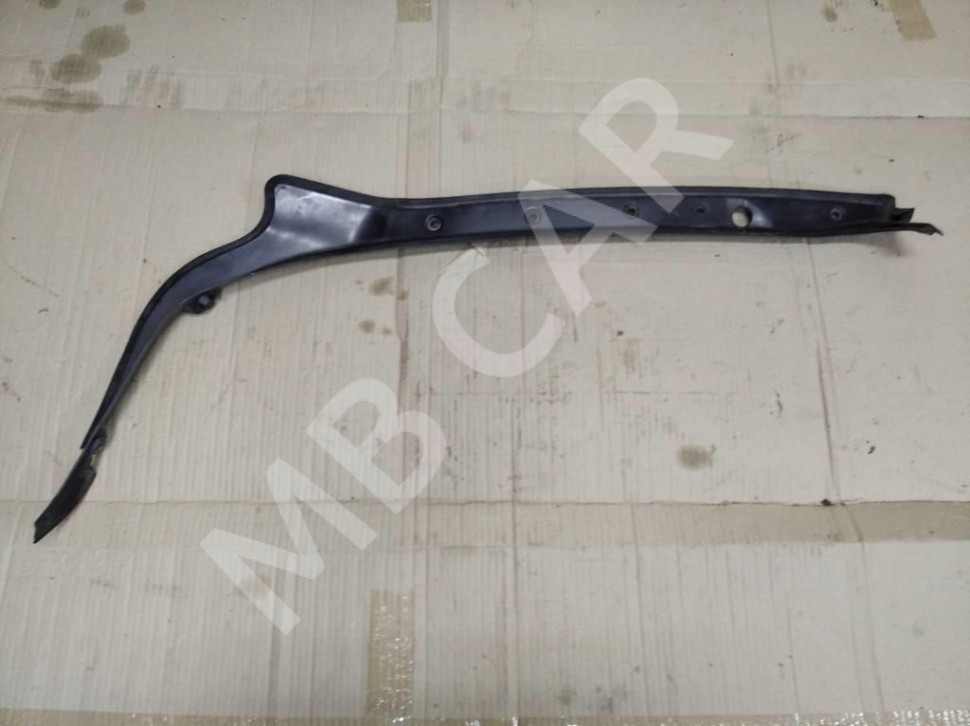 Водосток MERCEDES-BENZ C-класс W203/S203/CL203 рестайлинг (2004 - 2008) фото 1 — Разборка Мерседес