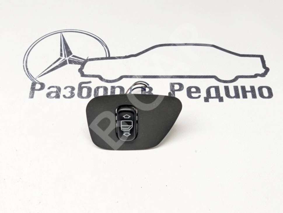 Кнопка стеклоподъемников MERCEDES-BENZ E-класс W210/S210 (1995 - 1999) фото 1 — Разборка Мерседес