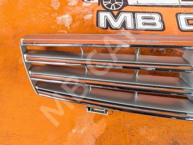 Решетка радиатора MERCEDES-BENZ CLS-класс C219 (2004 - 2008) &mdash; Разборка Мерседес