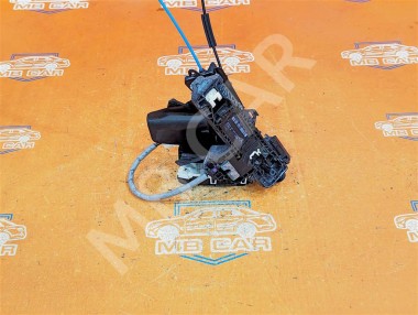 Замок двери задней левой MERCEDES-BENZ C-класс W204/S204 (2006 - 2011) — Разборка Мерседес