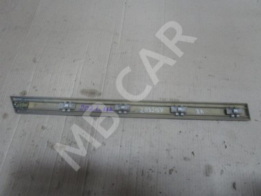 Молдинг двери MERCEDES-BENZ C-класс W202/S202 (1993 - 1997) — Разборка Мерседес