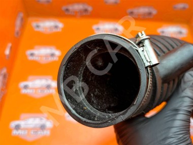 Патрубок воздушный MERCEDES-BENZ E-класс W210/S210 (1995 - 1999) — Разборка Мерседес