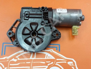 Моторчик шторки панарамной крыши MERCEDES-BENZ S-класс AMG W222/C217/A217 (2013 - 2017) — Разборка Мерседес