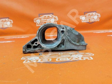 Опора двигателя задняя MERCEDES-BENZ A-класс W176 (2012 - 2015) — Разборка Мерседес