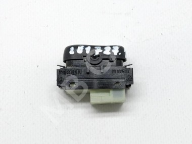 Кнопка стеклоподъемников MERCEDES-BENZ S-класс W220 (1998 - 2005) — Разборка Мерседес