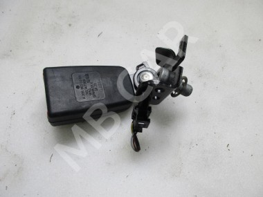 Замок ремня безопасности MERCEDES-BENZ C-класс W205/S205/C205/A205 (2014 - 2018) — Разборка Мерседес