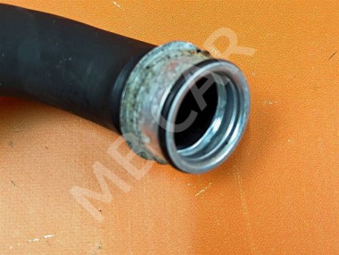 Патрубок радиатора MERCEDES-BENZ E-класс W211/S211 рестайлинг (2006 - 2009) — Разборка Мерседес