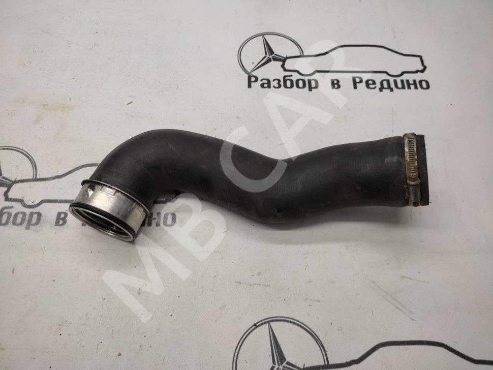 Патрубок интеркулера MERCEDES-BENZ M-класс W164 (2005 - 2008) фото 1 &mdash; Разборка Мерседес