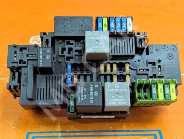 Блок предохранителей MERCEDES-BENZ S-класс AMG W222/C217/A217 (2013 - 2017) — Разборка Мерседес