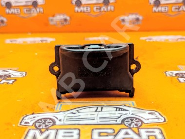 Корпус диагностического разъема MERCEDES-BENZ SLK-класс R171 (2004 - 2008) &mdash; Разборка Мерседес