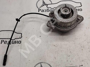 Опора двигателя MERCEDES-BENZ S-класс W222/C217/A217 (2013 - 2017) — Разборка Мерседес