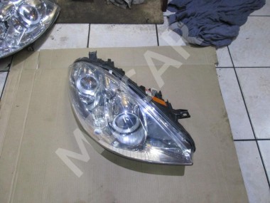 Фара правая MERCEDES-BENZ A-класс W169 (2004 - 2008) — Разборка Мерседес