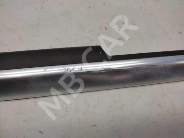 Молдинг стекла двери MERCEDES-BENZ GLS-класс X166 (2015 - 2019) — Разборка Мерседес