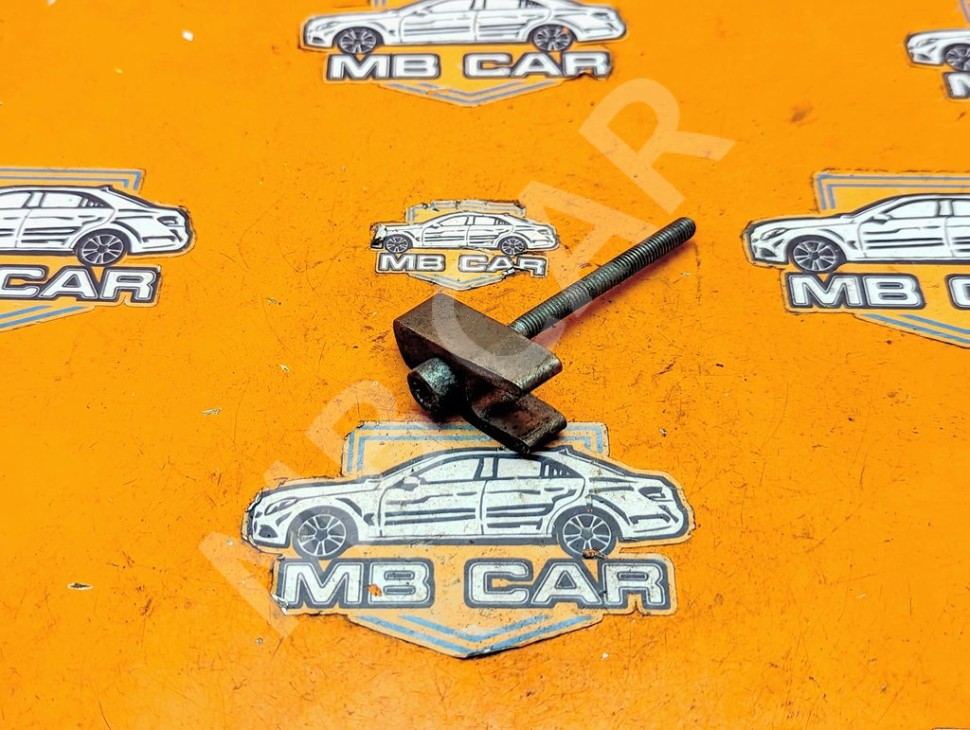 Кронштейн крепления форсунок MERCEDES-BENZ R-класс W251 (2005 - 2007) фото 1 &mdash; Разборка Мерседес