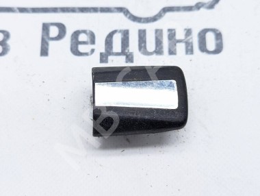 Крышка ручки двери MERCEDES-BENZ W124 W124/S124/C124/A124 (1984 - 1993) — Разборка Мерседес