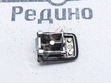 Крышка ручки двери MERCEDES-BENZ W124 W124/S124/C124/A124 (1984 - 1993) — Разборка Мерседес