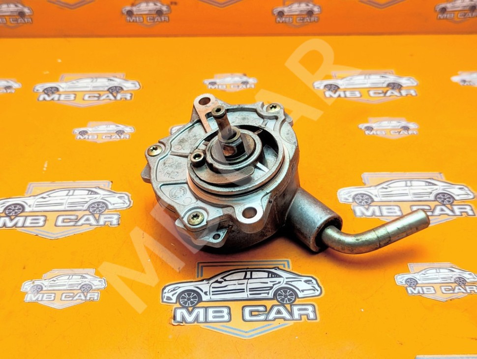 Насос вакуумный MERCEDES-BENZ E-класс W210/S210 рестайлинг (1999 - 2003) фото 1 — Разборка Мерседес