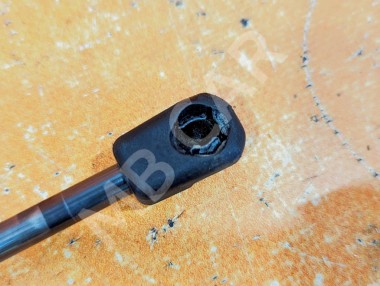 Амортизатор крышки багажника MERCEDES-BENZ GLK-класс X204 (2008 - 2012) — Разборка Мерседес