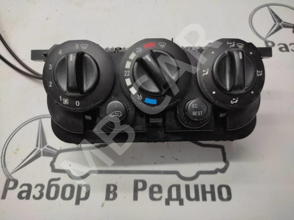 Панель управления климатом MERCEDES-BENZ VANEO W414 (2001 - 2005) фото 1 — Разборка Мерседес
