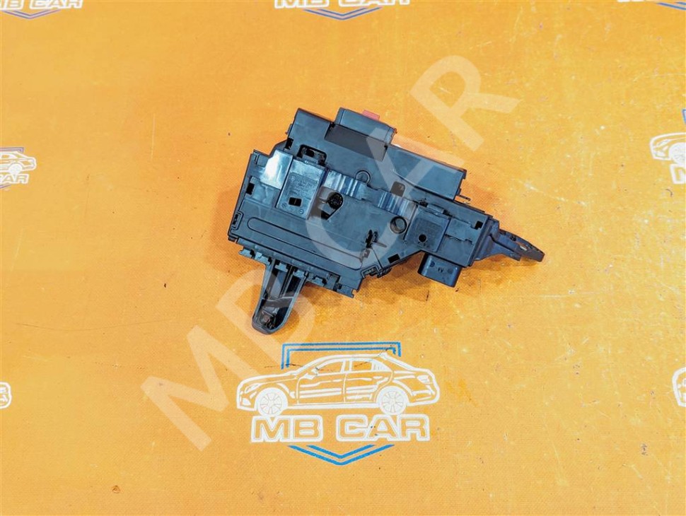 Блок предохранителей MERCEDES-BENZ E-класс W213/S213/C238/A238 (2016 - 2021) фото 1 — Разборка Мерседес