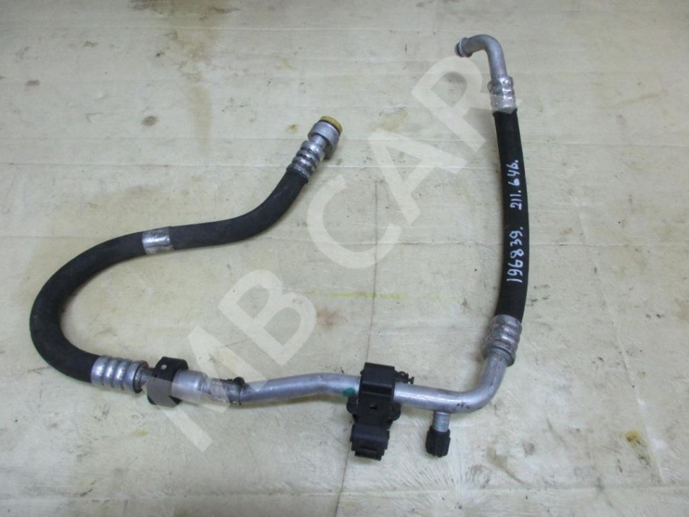 Трубка кондиционера MERCEDES-BENZ E-класс W211/S211 (2002 - 2006) фото 1 &mdash; Разборка Мерседес