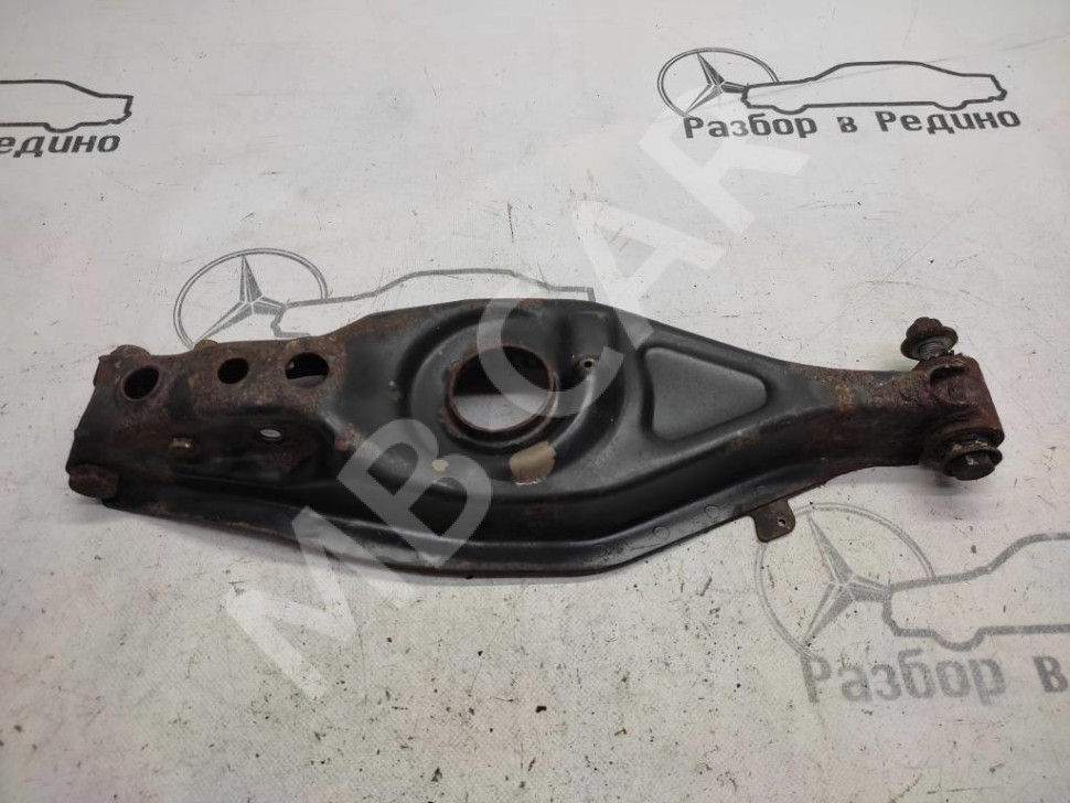 Рычаг задней стойки (лодка) MERCEDES-BENZ CLK-класс C208/A208 рестайлинг (1999 - 2003) фото 1 — Разборка Мерседес