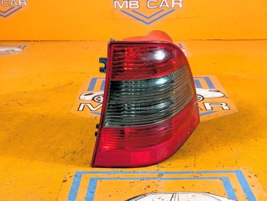 Фонарь задний правый MERCEDES-BENZ M-класс W163 рестайлинг (2001 - 2005) &mdash; Разборка Мерседес