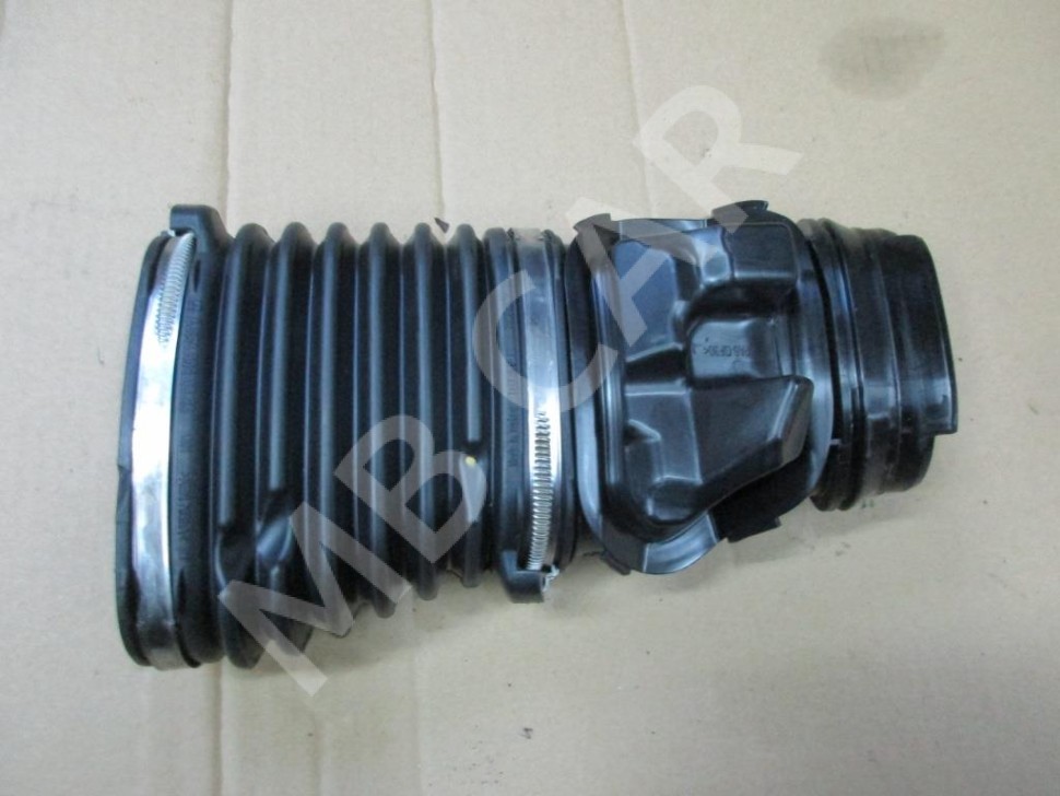 Патрубок воздушный MERCEDES-BENZ S-класс W222/C217/A217 (2013 - 2017) фото 1 — Разборка Мерседес