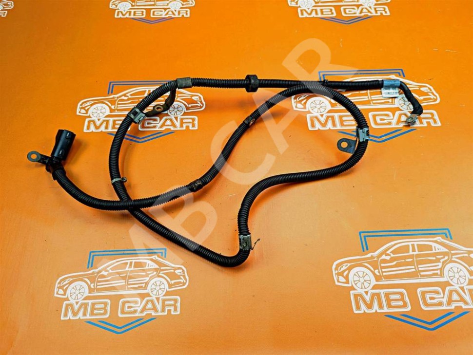 Провод генератора MERCEDES-BENZ E-класс W212/S212/C207/A207 (2009 - 2013) фото 1 — Разборка Мерседес