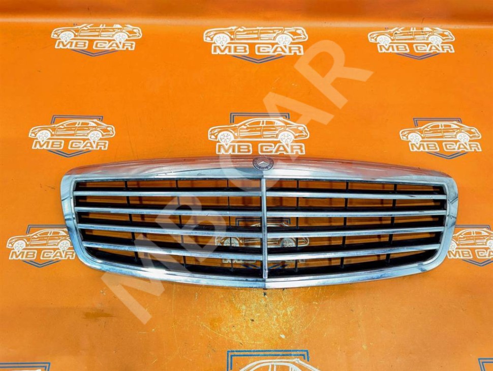 Решетка радиатора MERCEDES-BENZ S-класс W221 (2005 - 2009) фото 1 — Разборка Мерседес