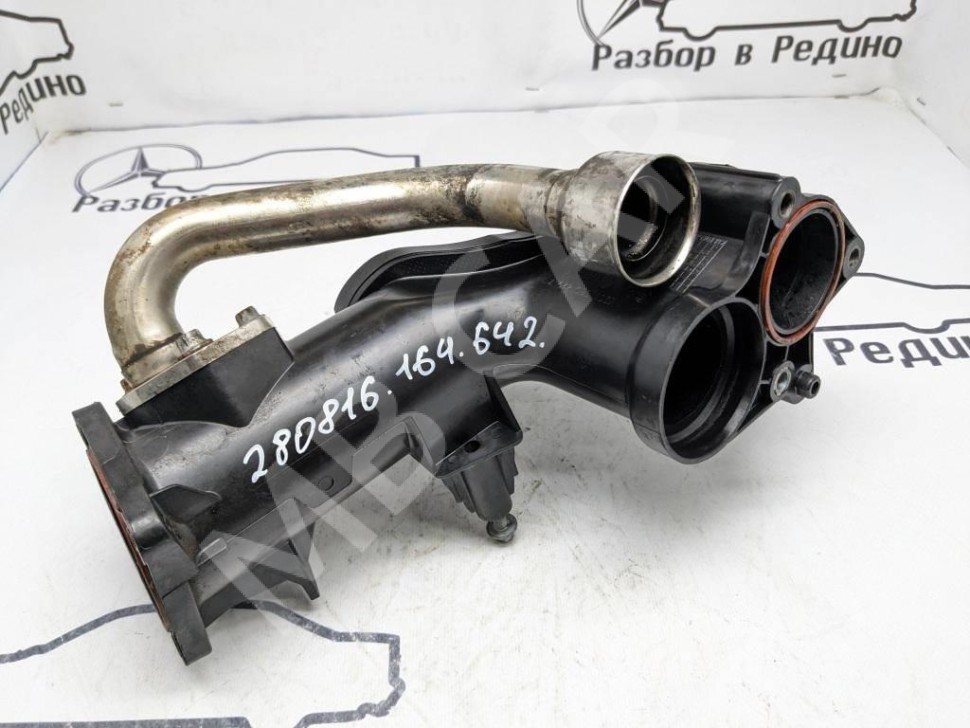 Патрубок впускного коллектора MERCEDES-BENZ M-класс W164 (2005 - 2008) фото 1 — Разборка Мерседес