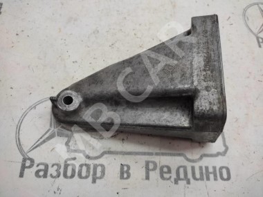 Лапа правая MERCEDES-BENZ E-класс W211/S211 (2002 - 2006) — Разборка Мерседес