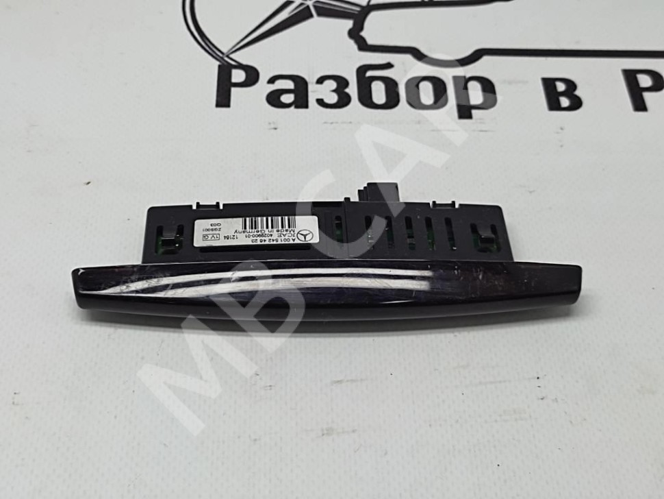 Индикатор парктроника MERCEDES-BENZ CLS-класс C218/X218 (2010 - 2014) фото 1 &mdash; Разборка Мерседес