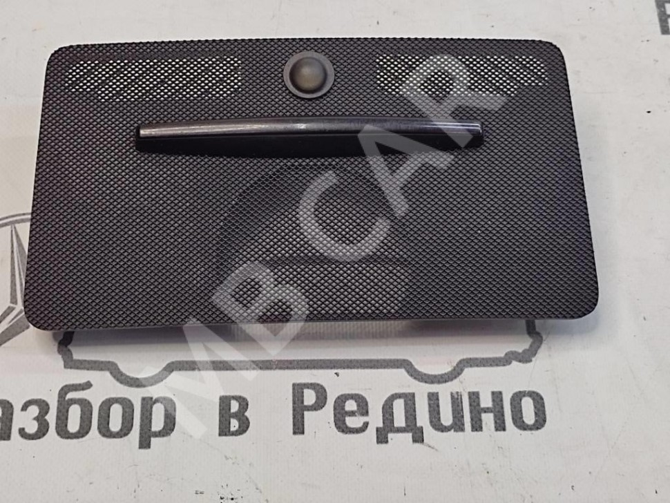 Сетки динамиков торпеды MERCEDES-BENZ C-класс W204/S204 (2006 - 2011) фото 1 — Разборка Мерседес